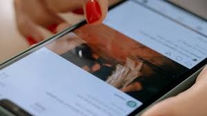 Download Instagram Multiple Photos Free – Best Carousel Tool HD